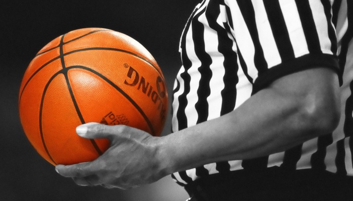 バスケ 審判の役割とは 必要な資格やライセンスのとり方も解説
